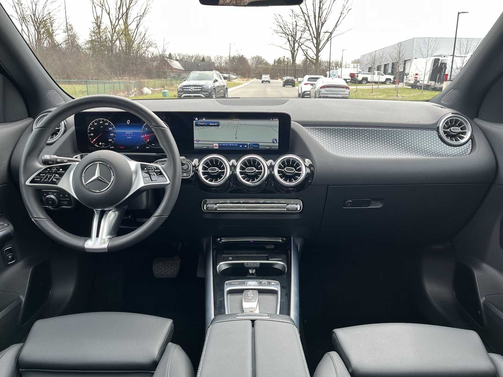 Thumbnail: 2026 Mercedes-Benz GLA - 28