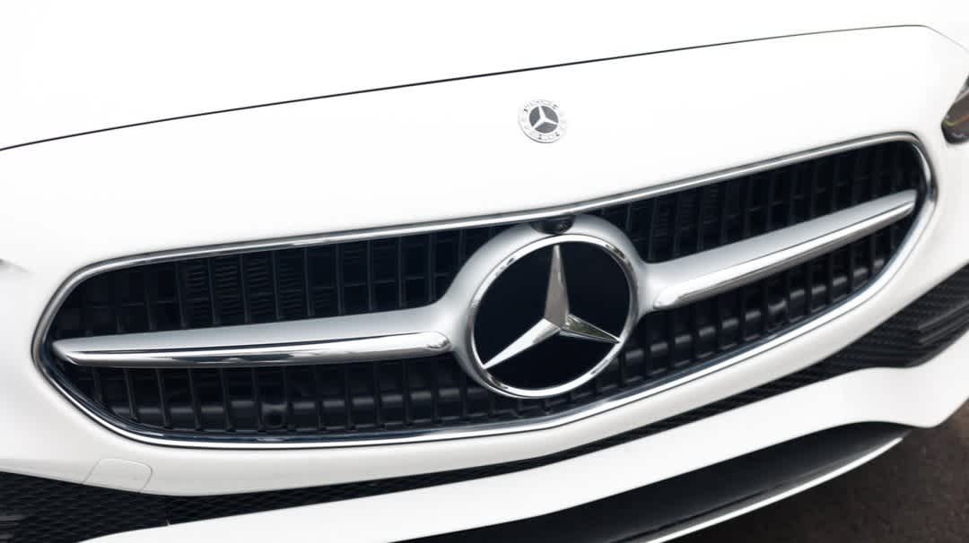 Thumbnail: 2024 Mercedes-Benz C-Class - 11