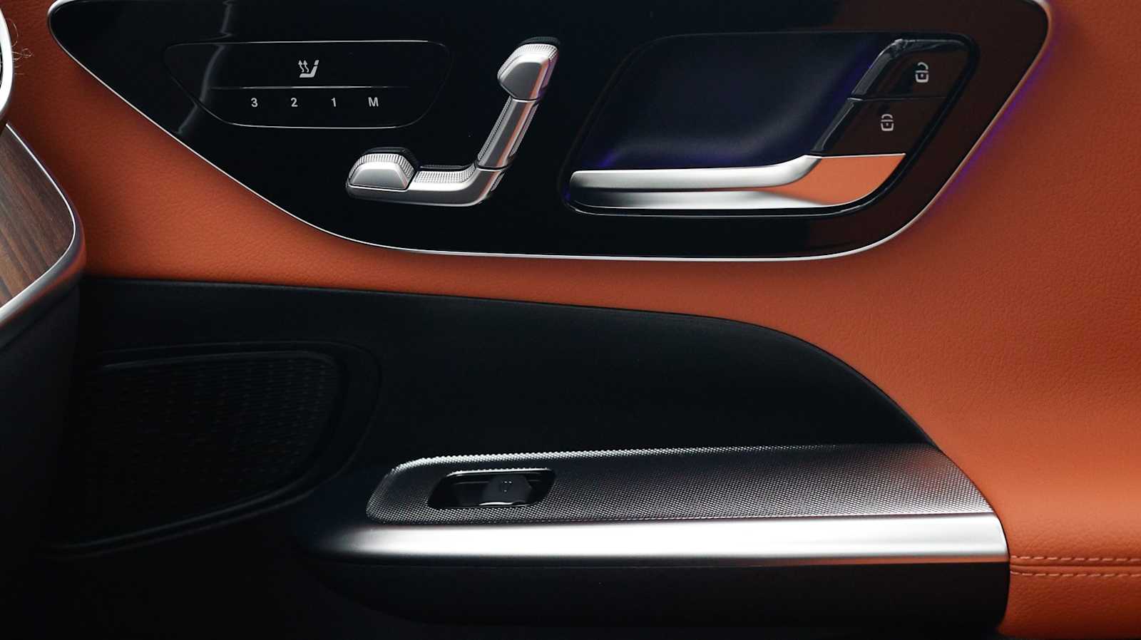 Thumbnail: 2026 Mercedes-Benz GLC - 20