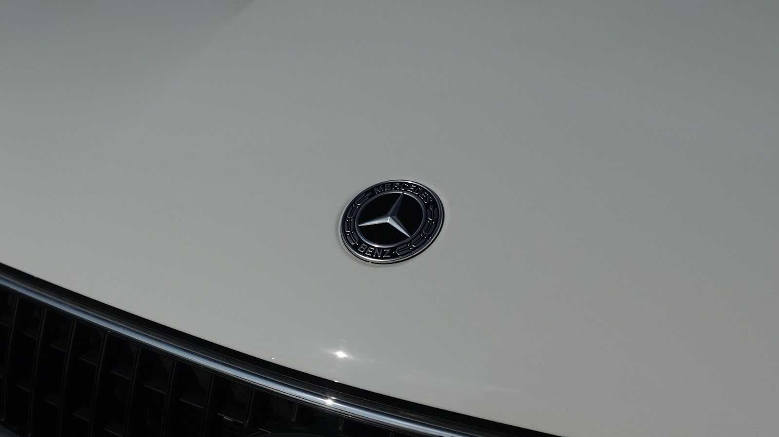 Thumbnail: 2026 Mercedes-Benz GLC - 12