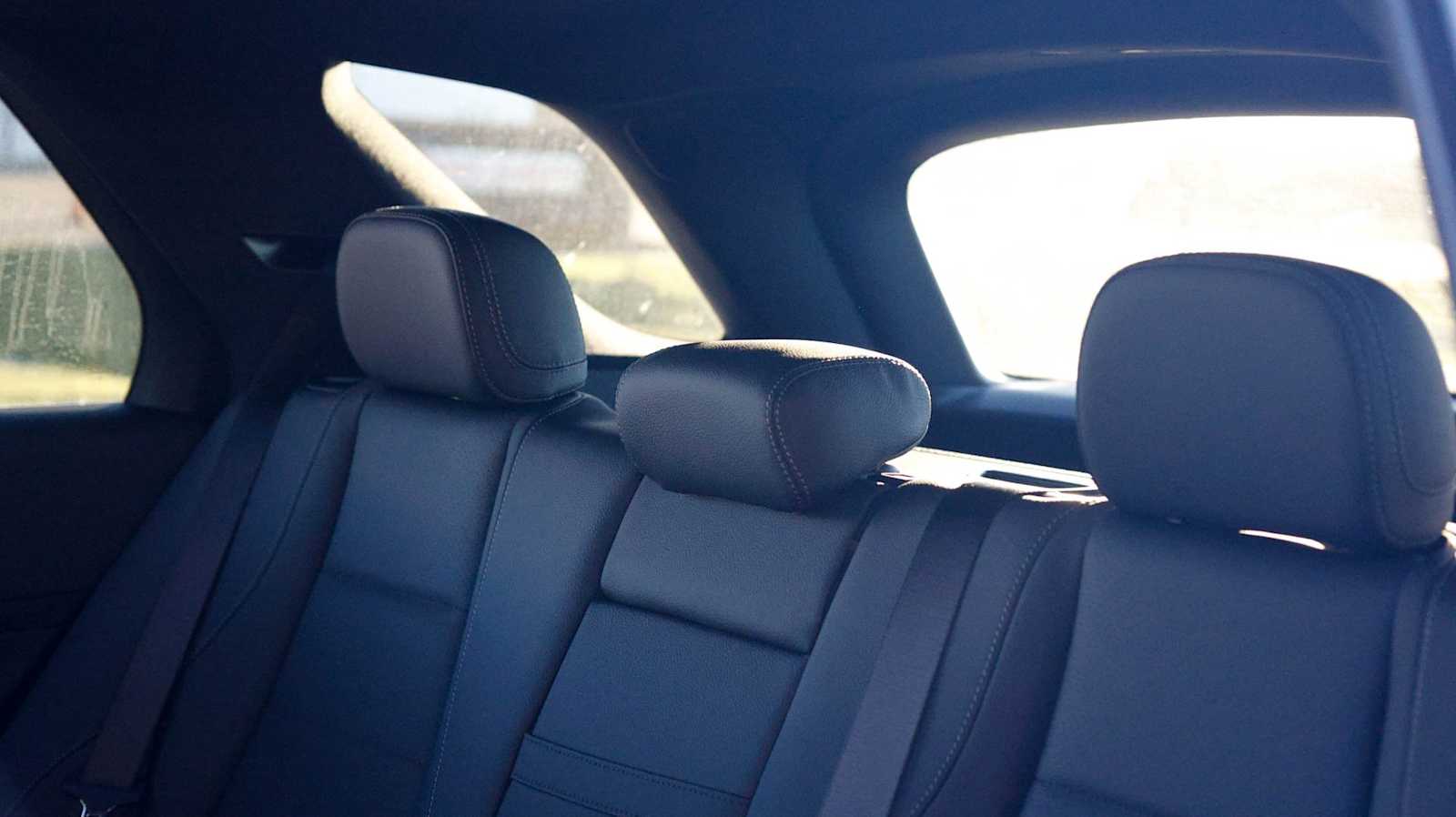 Thumbnail: 2026 Mercedes-Benz GLE - 15