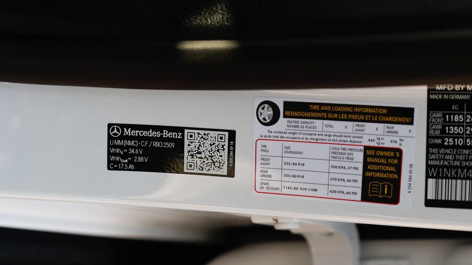 Thumbnail: 2026 Mercedes-Benz GLC - 31