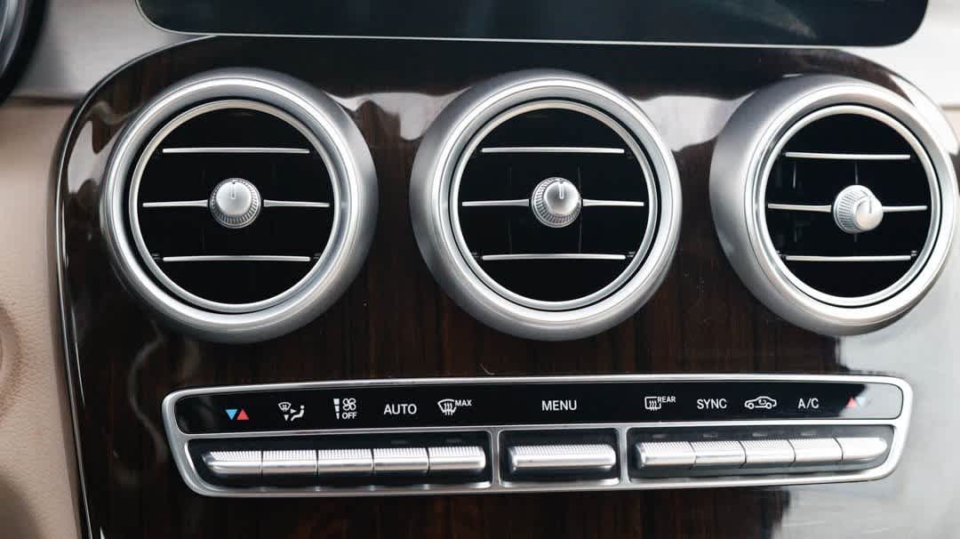 Thumbnail: 2021 Mercedes-Benz C-Class - 29