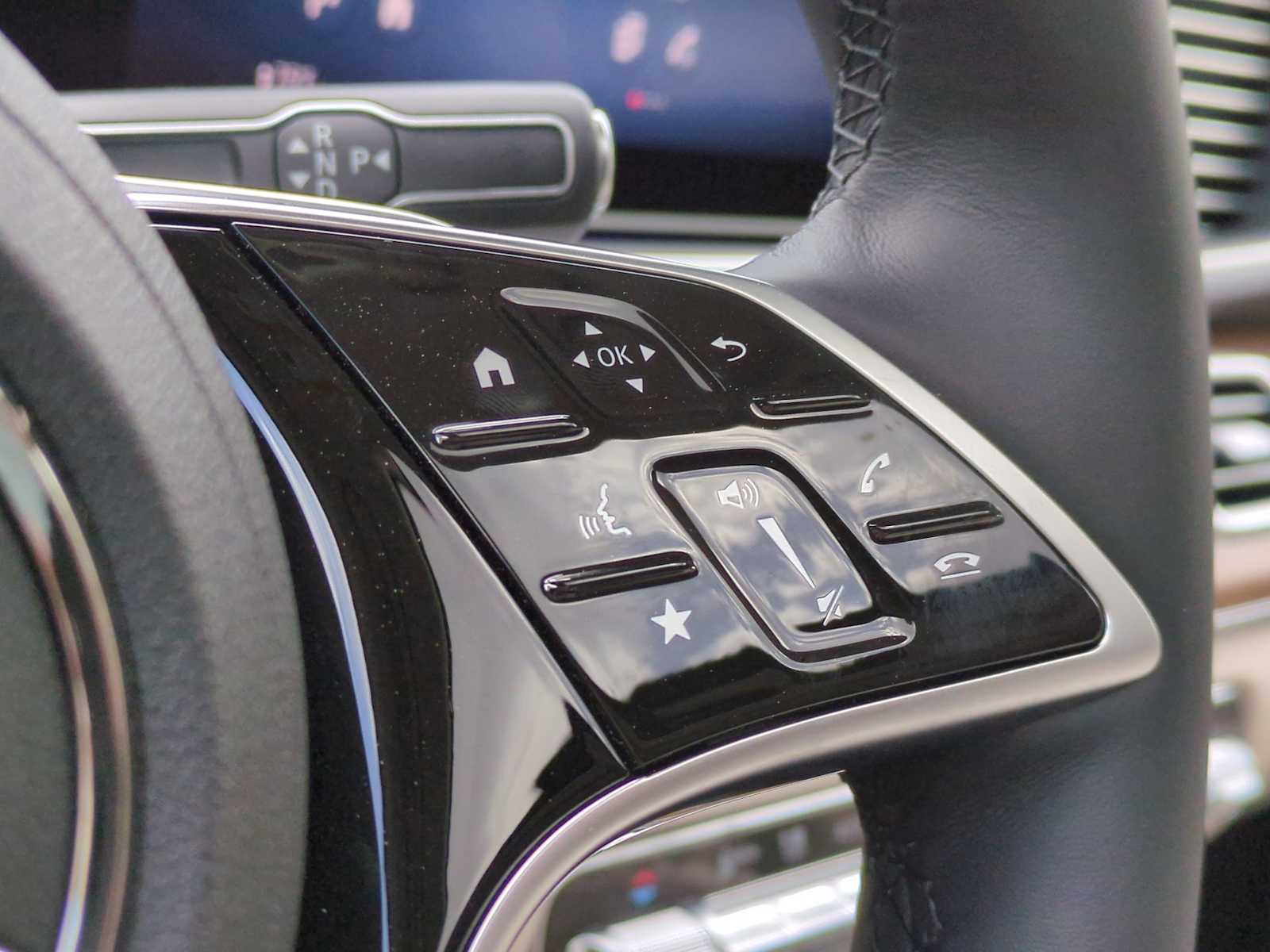 Thumbnail: 2025 Mercedes-Benz GLE - 26