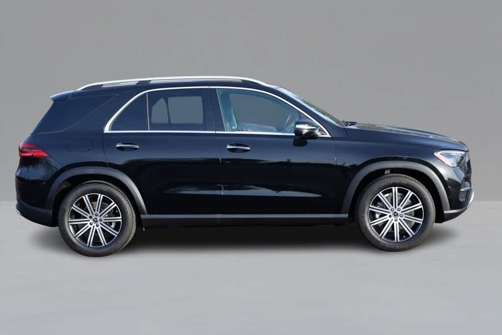 Thumbnail: 2026 Mercedes-Benz GLE - 4