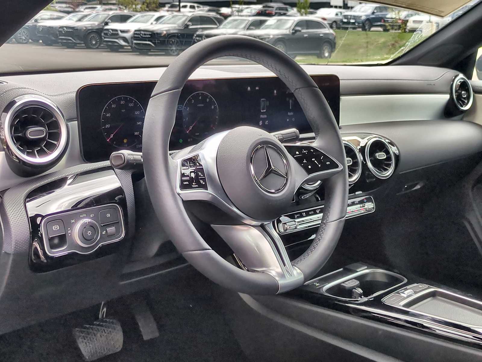 Thumbnail: 2025 Mercedes-Benz CLA - 10