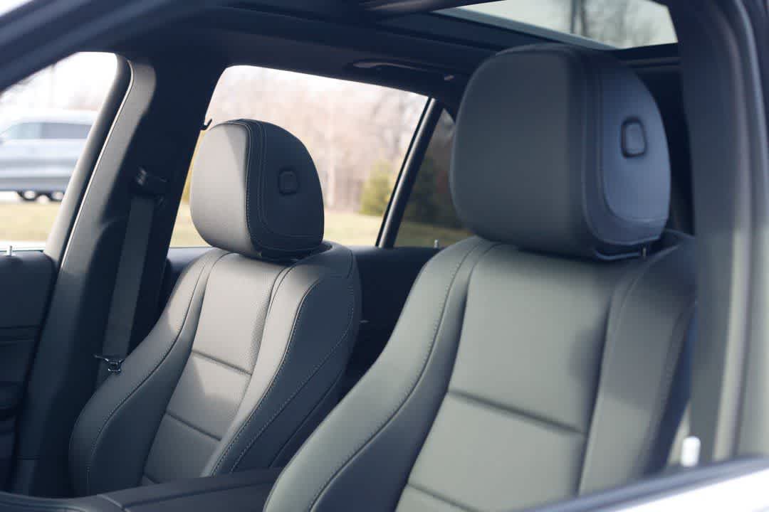 Thumbnail: 2026 Mercedes-Benz GLE - 13