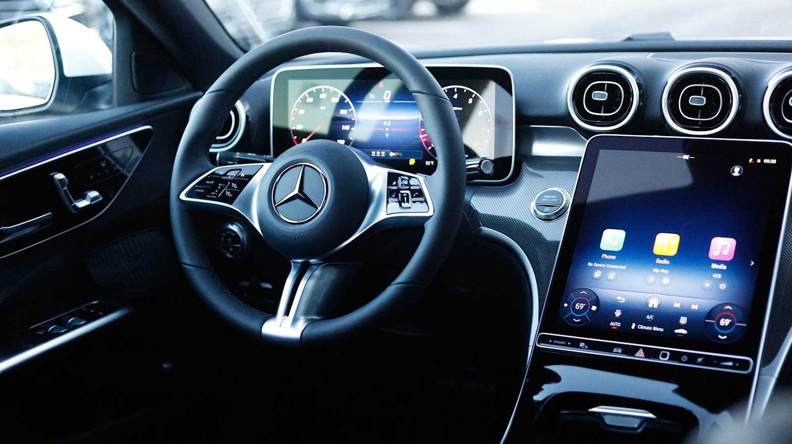 Thumbnail: 2026 Mercedes-Benz C-Class - 13