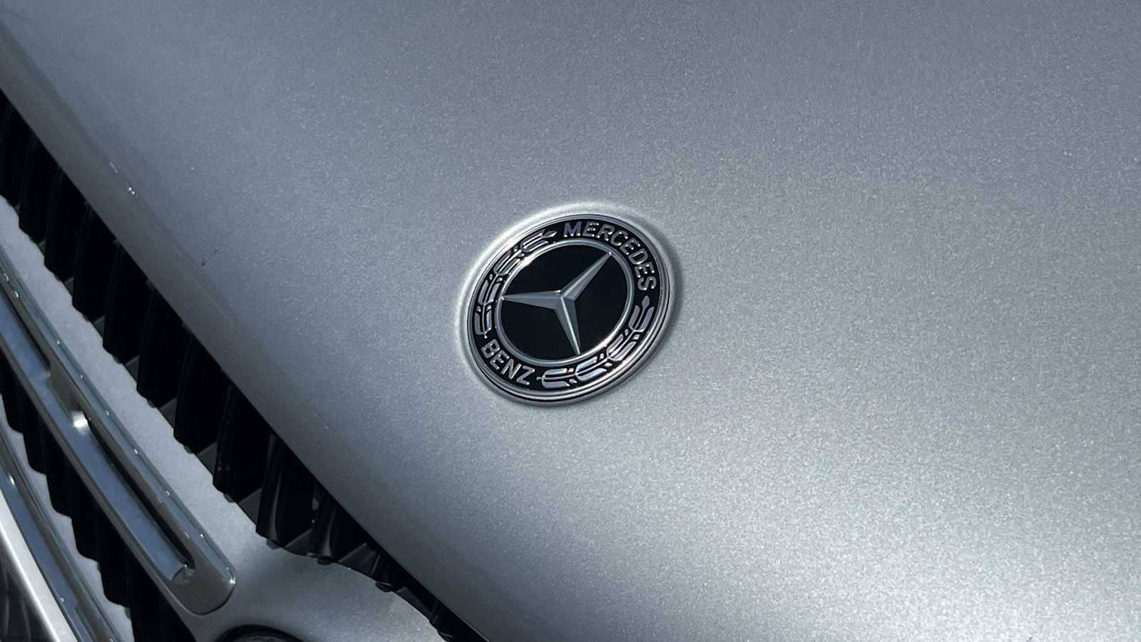 Thumbnail: 2025 Mercedes-Benz GLE - 24