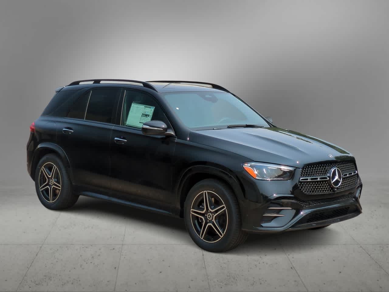 Thumbnail: 2025 Mercedes-Benz GLE - 2