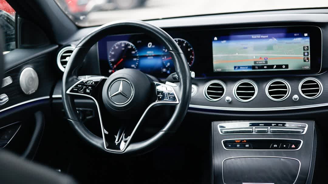 Thumbnail: 2023 Mercedes-Benz E-Class - 15