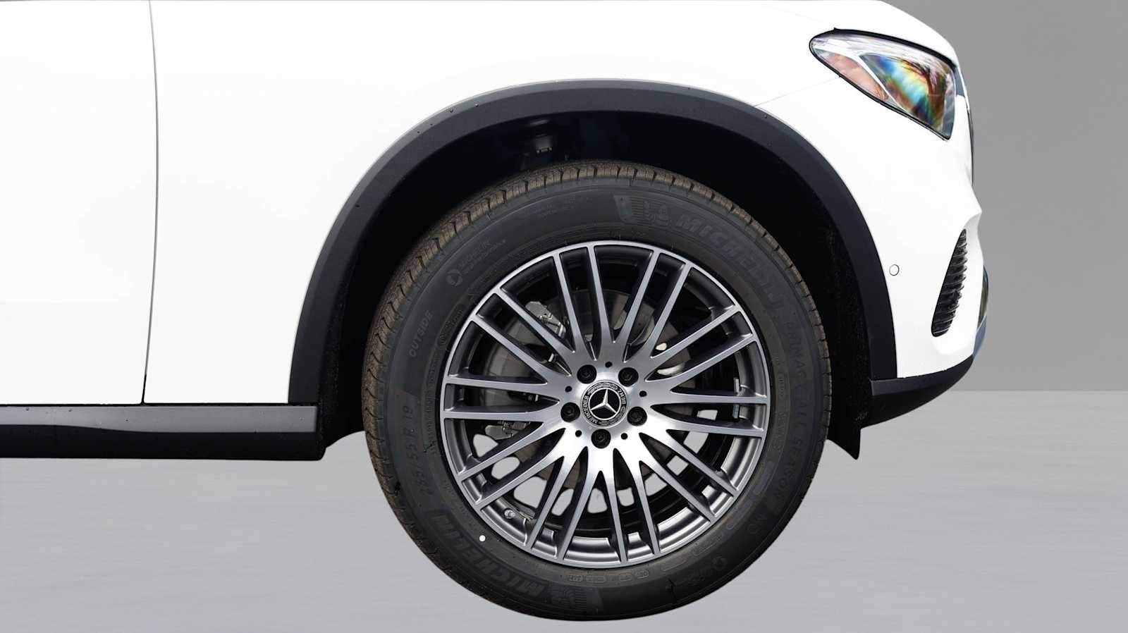 Thumbnail: 2026 Mercedes-Benz GLC - 9