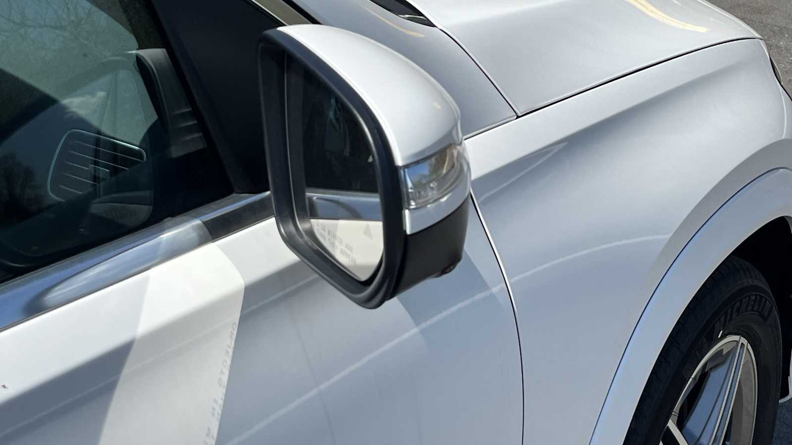 Thumbnail: 2026 Mercedes-Benz GLE - 21