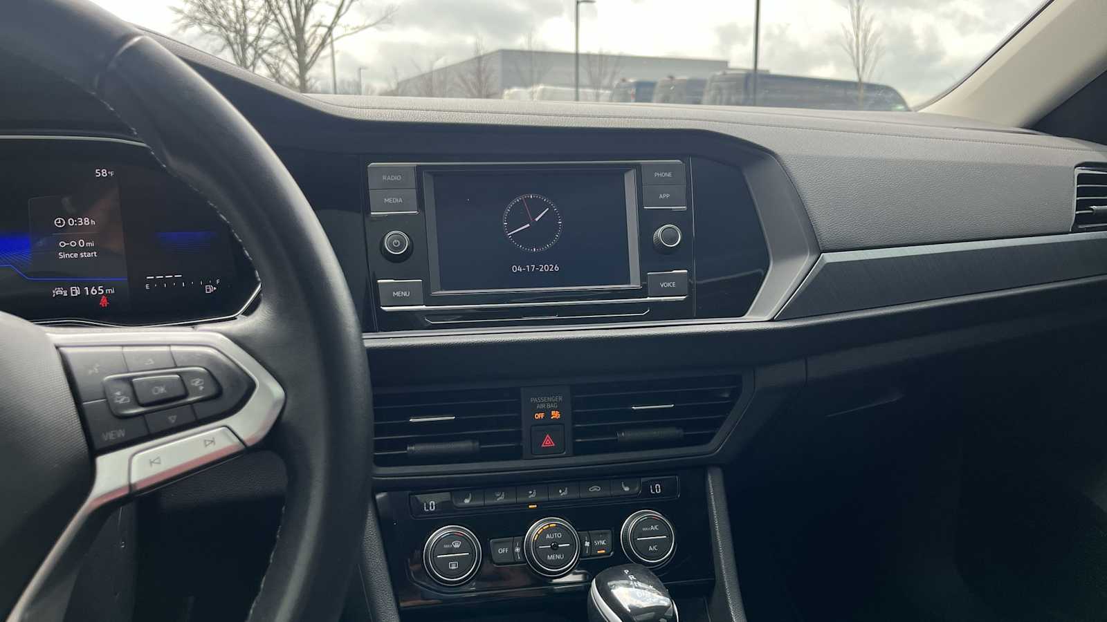 Thumbnail: 2023 Volkswagen Jetta - 42