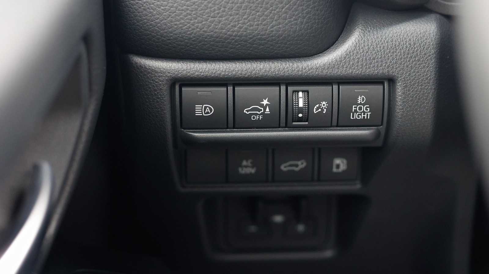 Thumbnail: 2025 Toyota Land Cruiser - 35