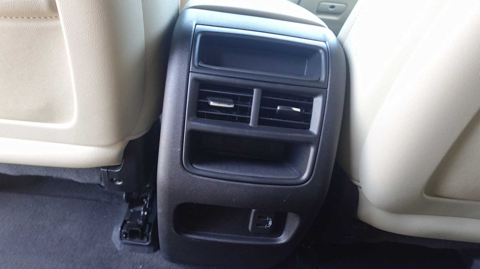 Thumbnail: 2019 Cadillac XT5 - 36