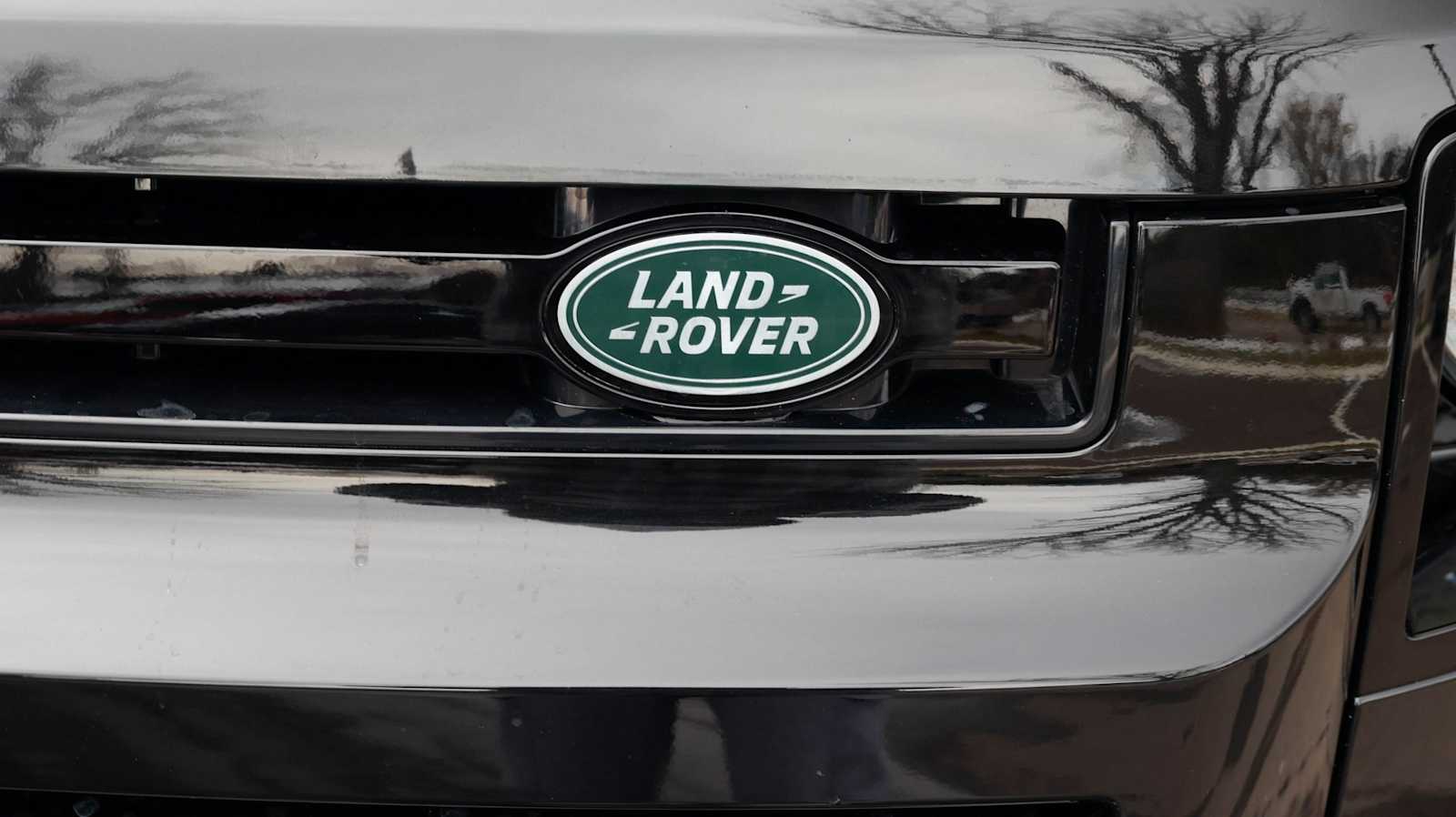 Thumbnail: 2024 Land Rover Defender - 42