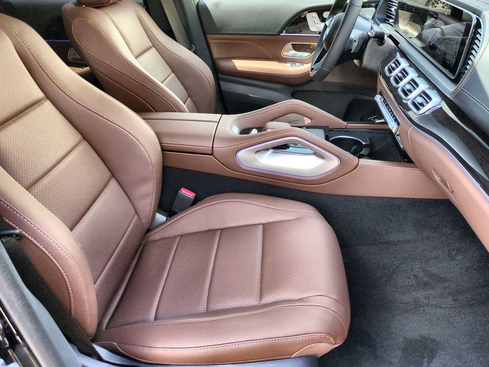 2025 Mercedes-Benz GLS 450 4MATIC 24