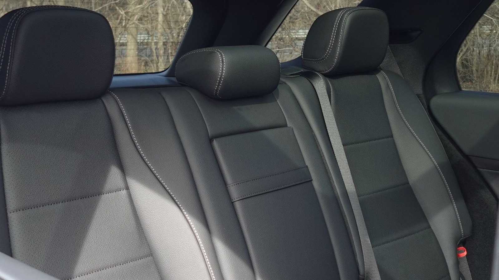 Thumbnail: 2026 Mercedes-Benz GLE - 44