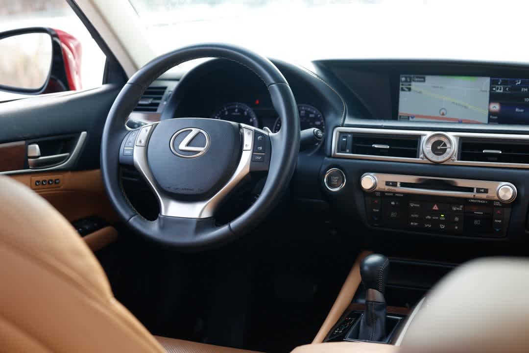 Thumbnail: 2015 Lexus GS - 22