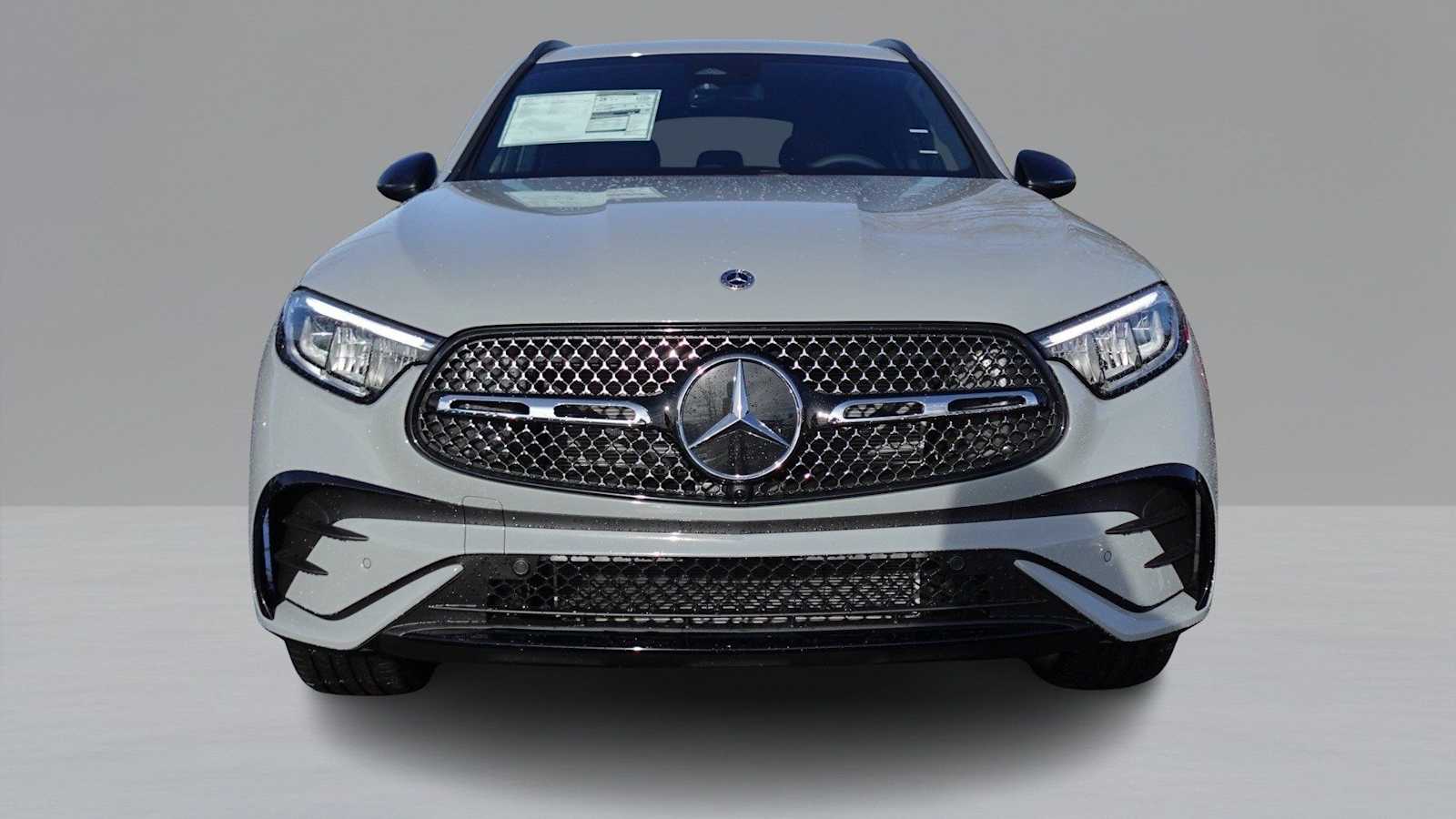 Thumbnail: 2026 Mercedes-Benz GLC - 2
