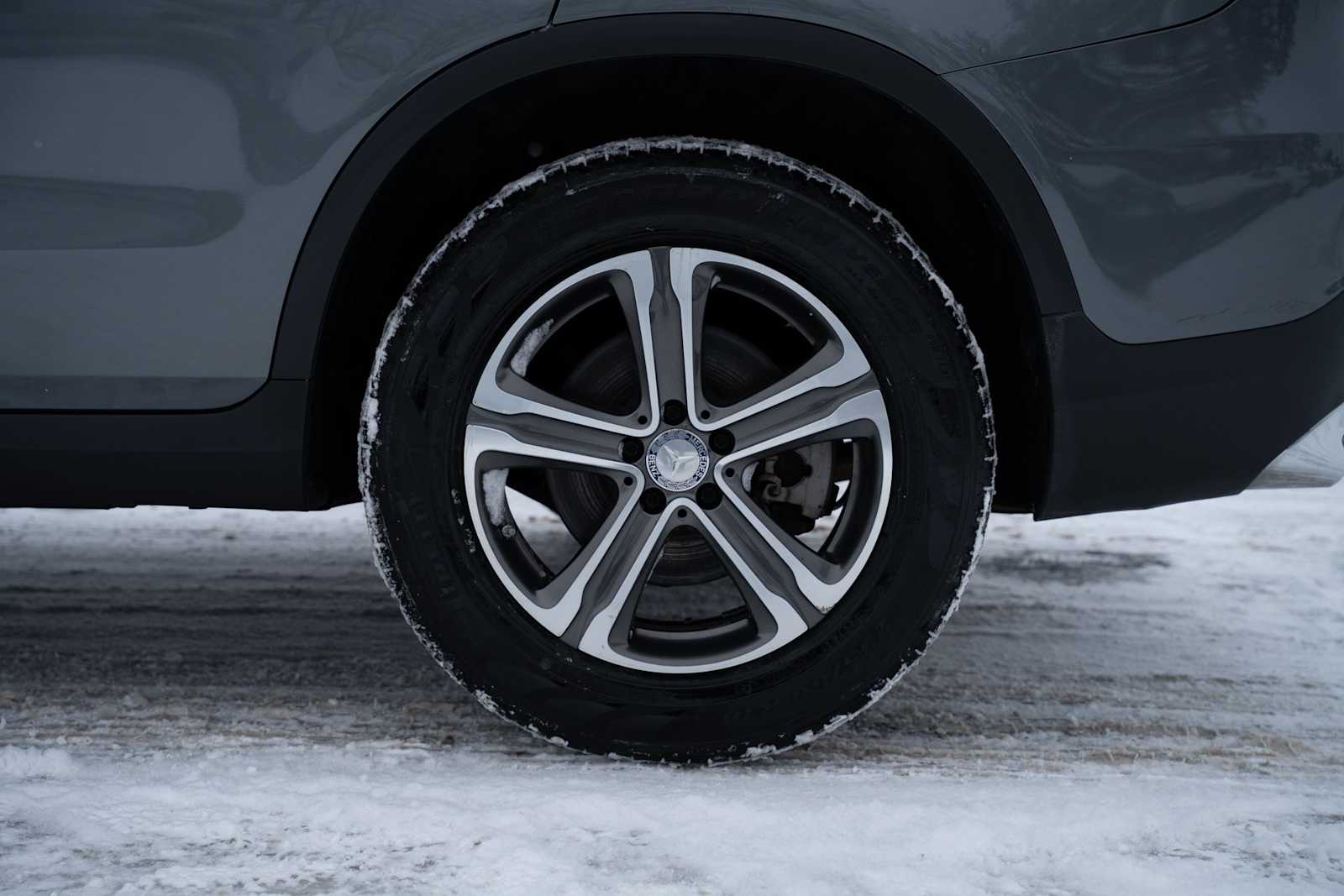 Thumbnail: 2016 Mercedes-Benz GLC - 10