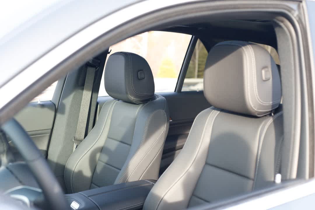 Thumbnail: 2026 Mercedes-Benz GLE - 15