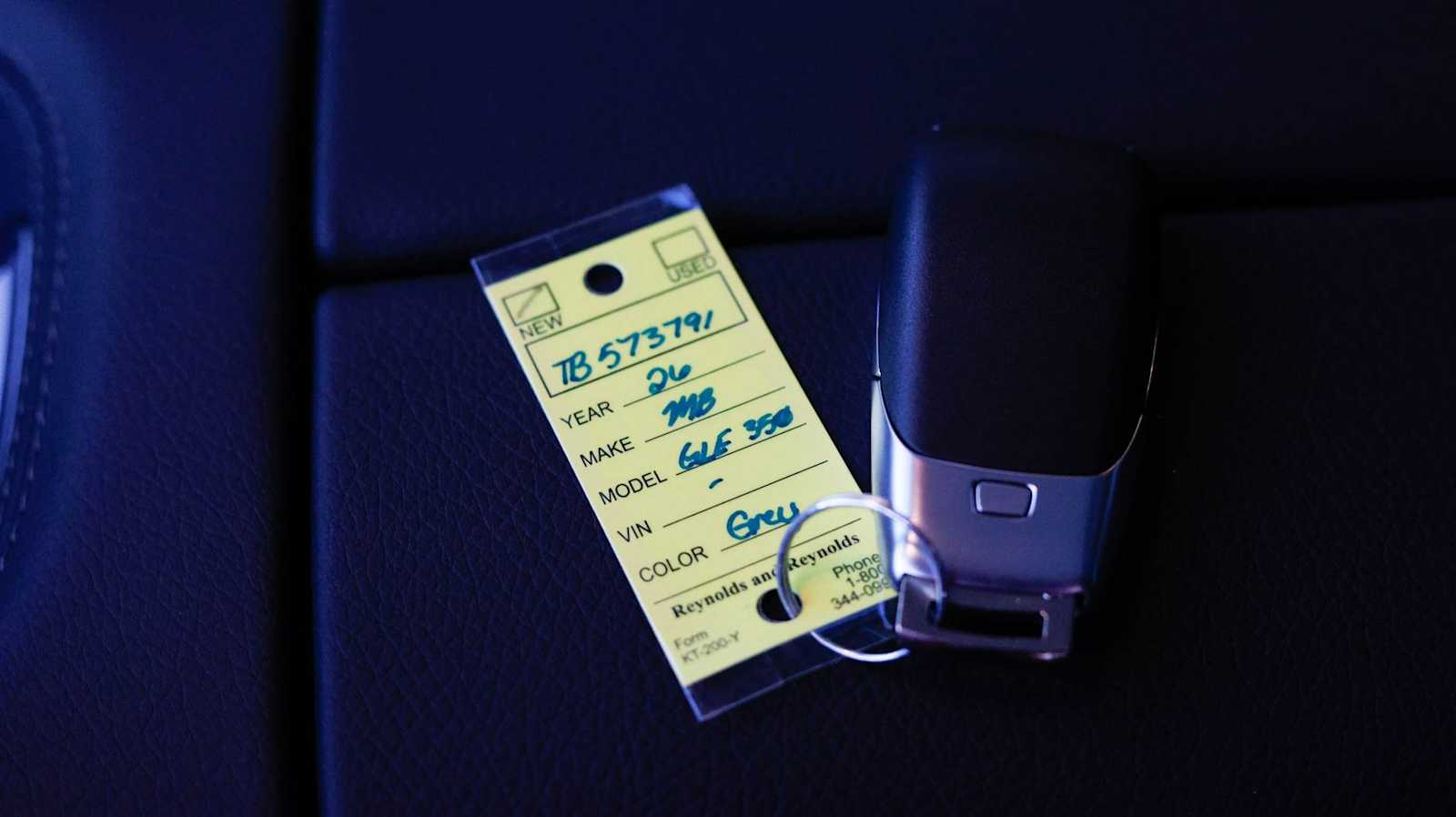 Thumbnail: 2026 Mercedes-Benz GLE - 38