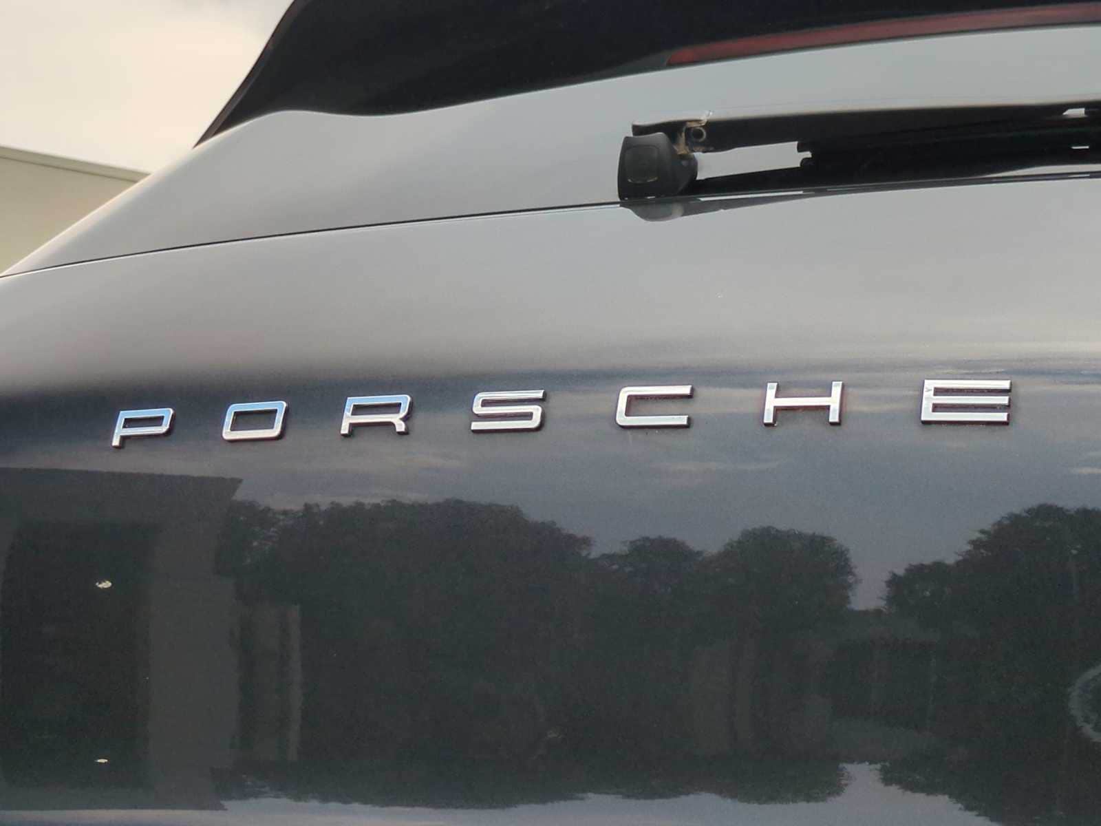 Thumbnail: 2018 Porsche Macan - 12