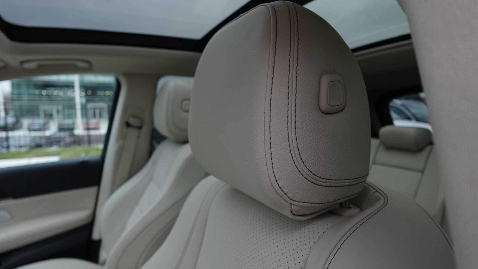 Thumbnail: 2026 Mercedes-Benz GLE - 34