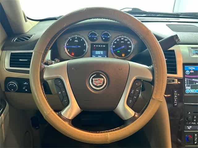 Thumbnail: 2011 Cadillac Escalade - 22