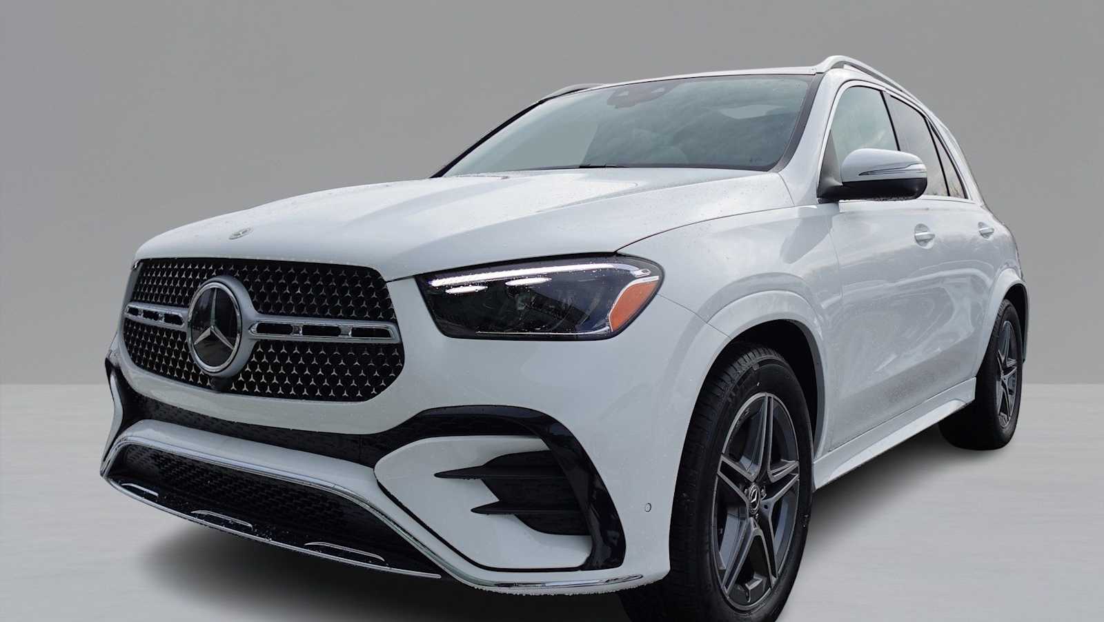 Thumbnail: 2026 Mercedes-Benz GLE - 1