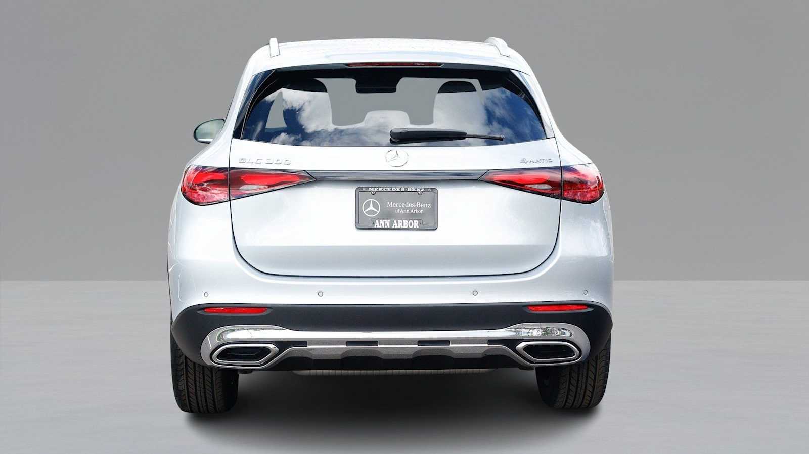Thumbnail: 2026 Mercedes-Benz GLC - 6