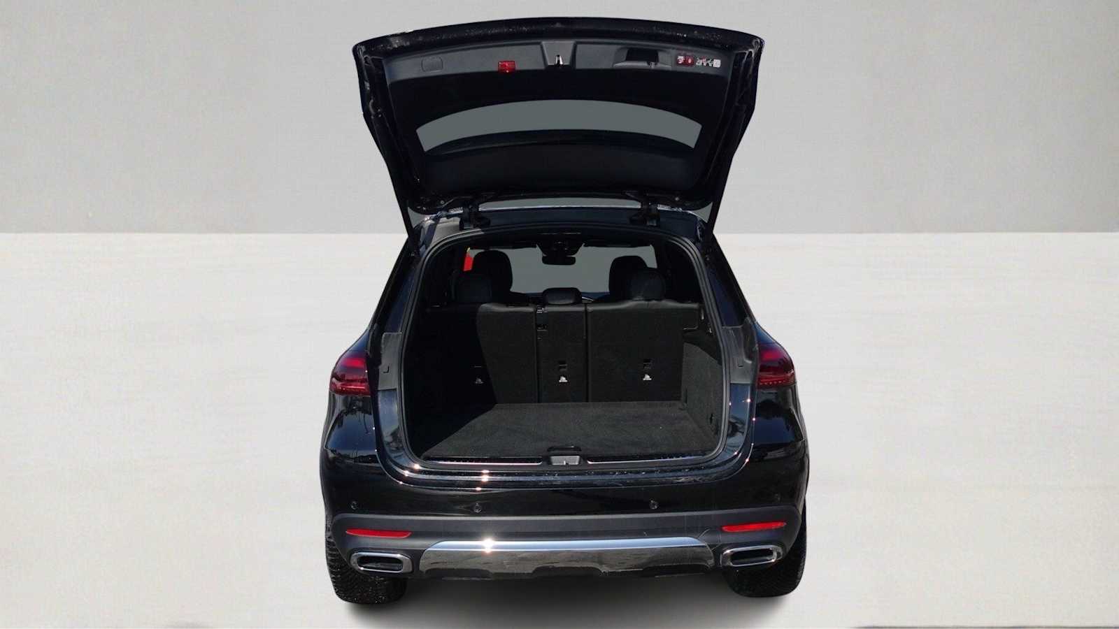 Thumbnail: 2026 Mercedes-Benz GLE - 10