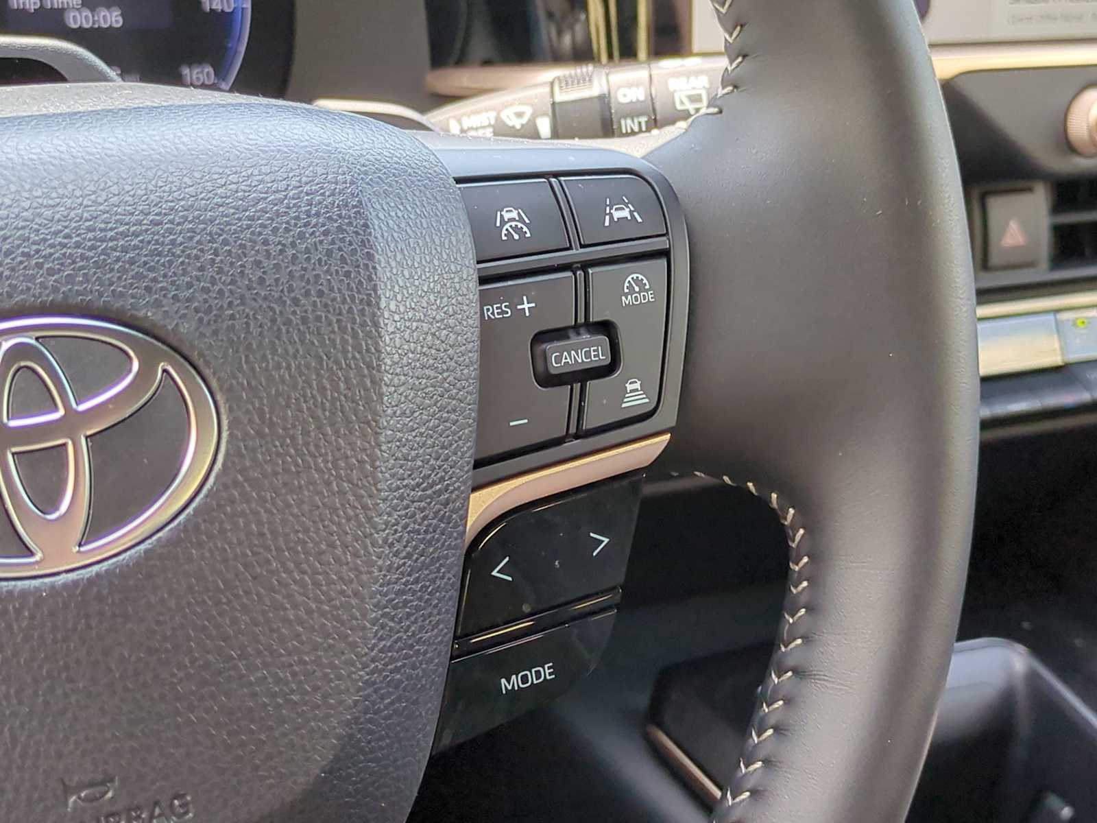 Thumbnail: 2025 Toyota Crown Signia - 27