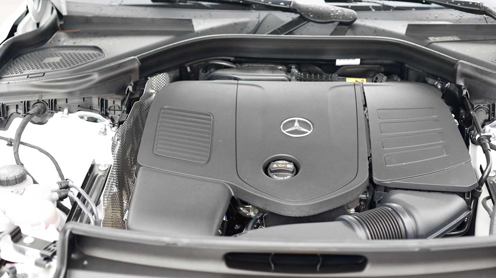 Thumbnail: 2026 Mercedes-Benz GLC - 37