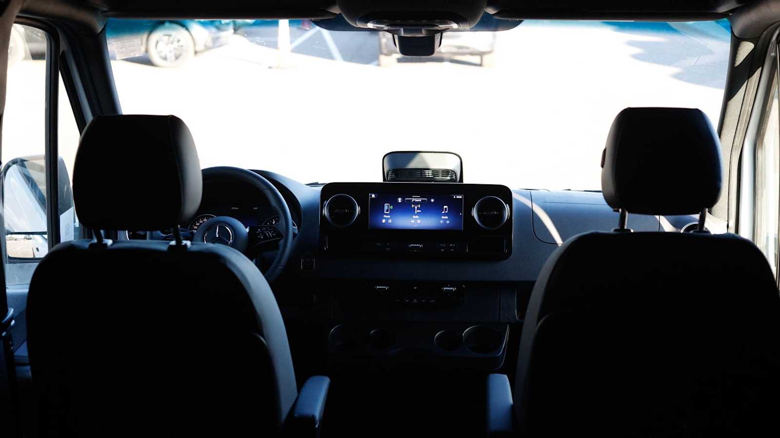 Thumbnail: 2026 Mercedes-Benz Sprinter - 20