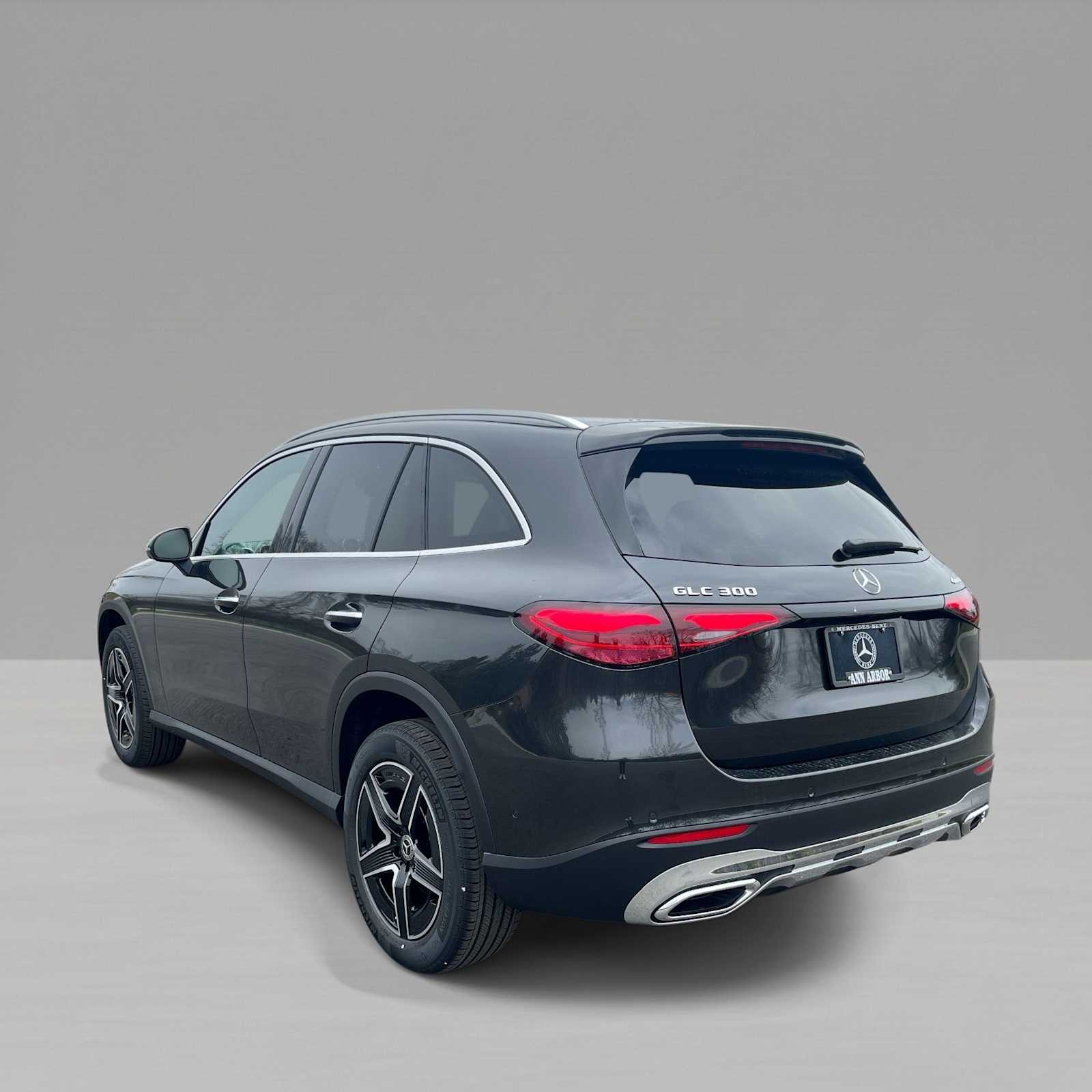 Thumbnail: 2026 Mercedes-Benz GLC - 3