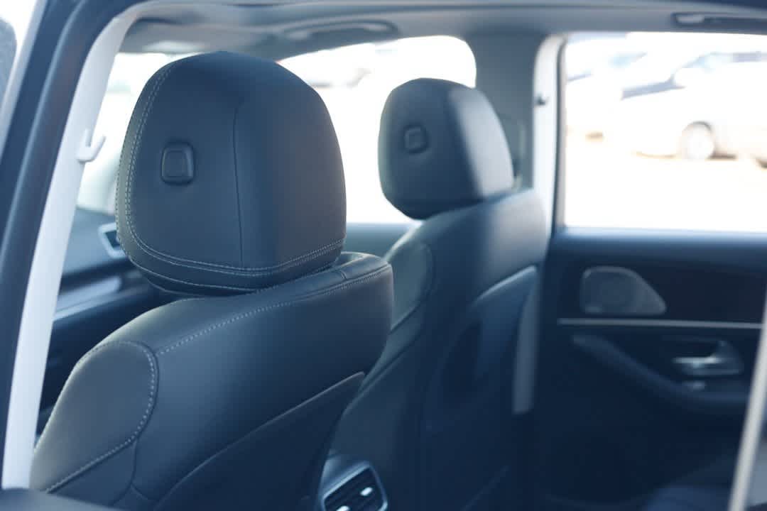 Thumbnail: 2026 Mercedes-Benz GLE - 12