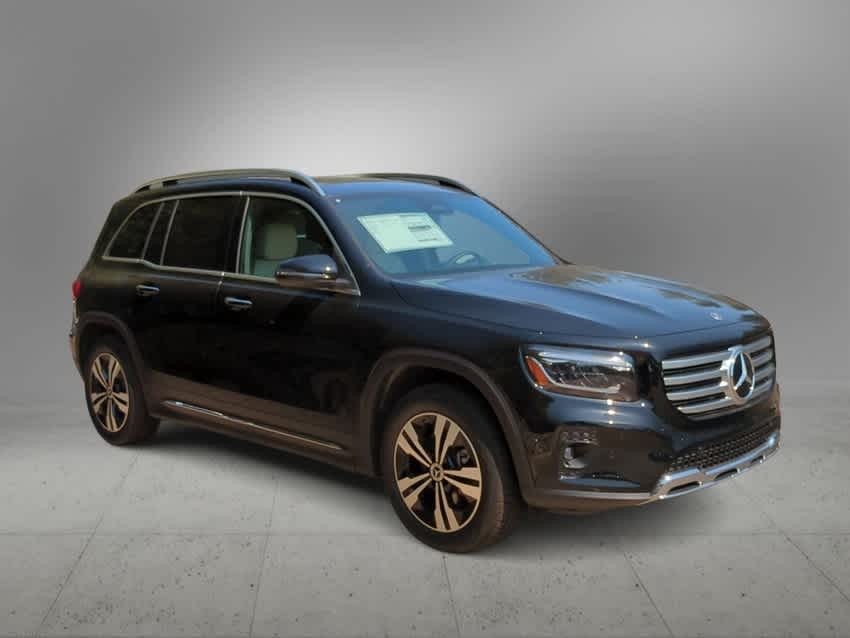 Thumbnail: 2025 Mercedes-Benz GLB - 2
