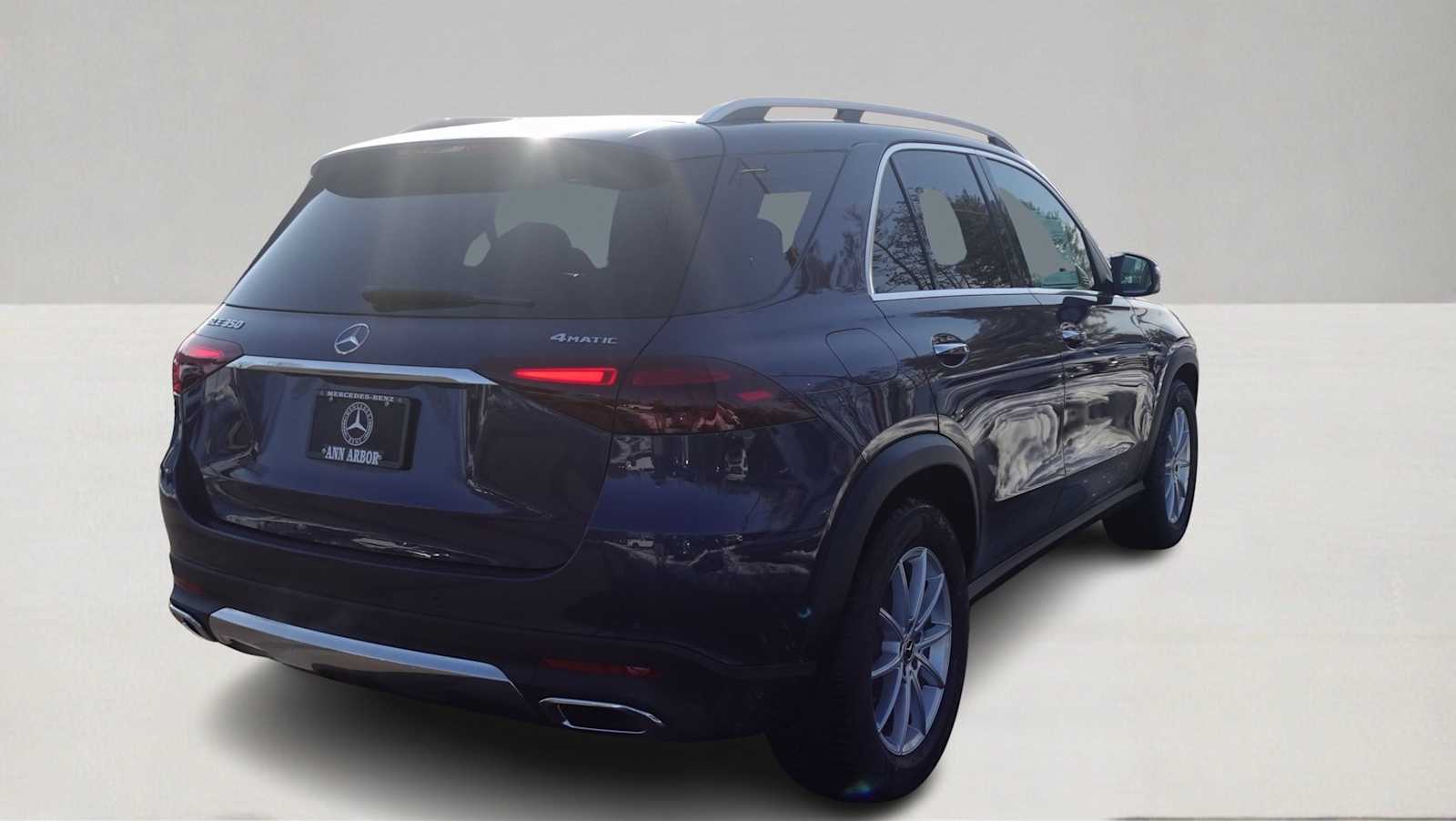 Thumbnail: 2026 Mercedes-Benz GLE - 5