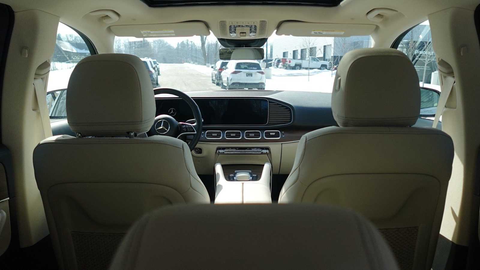 Thumbnail: 2026 Mercedes-Benz GLE - 19