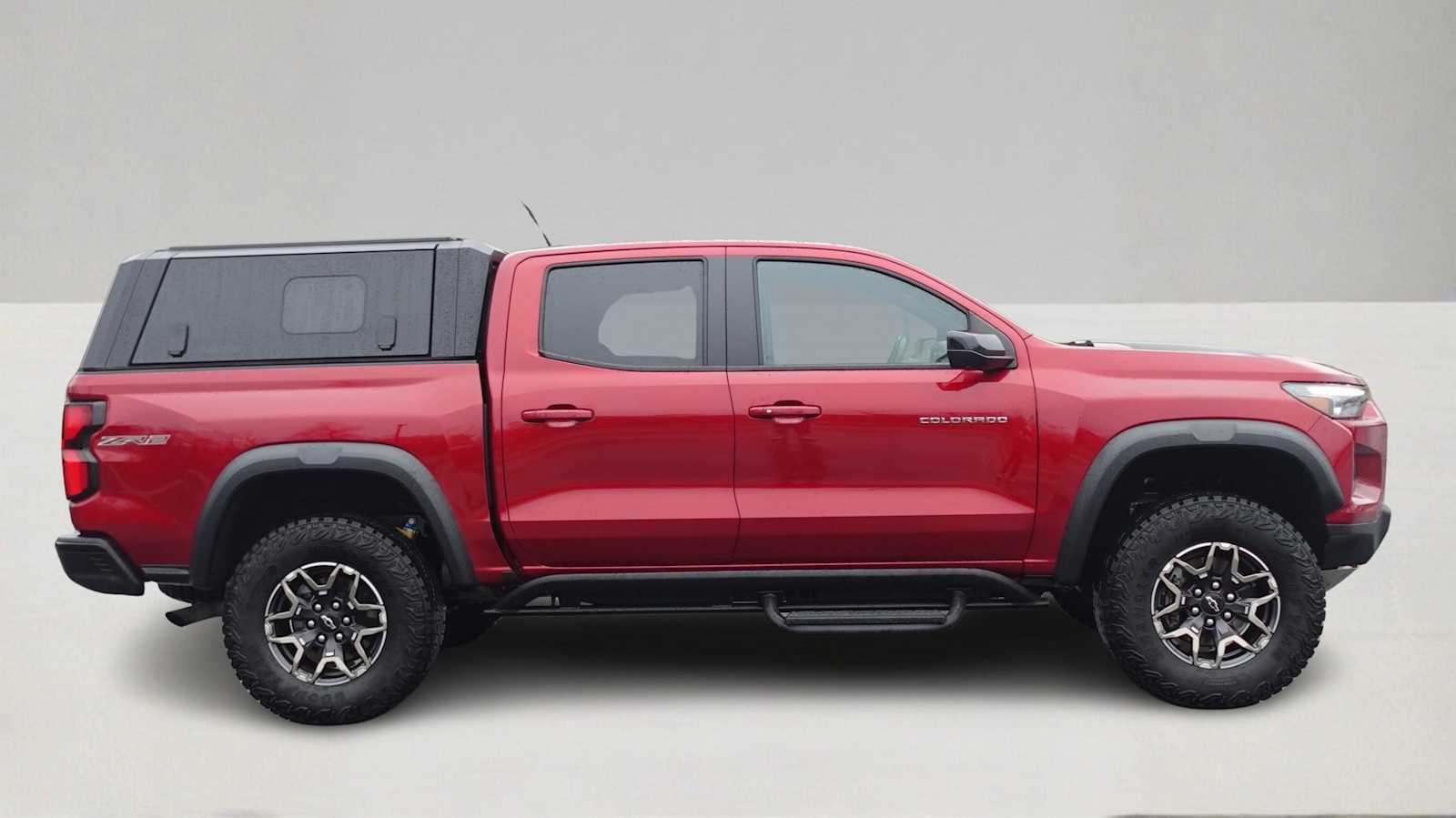 Thumbnail: 2024 Chevrolet Colorado - 4