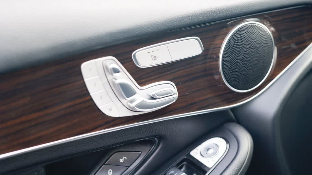 Thumbnail: 2022 Mercedes-Benz GLC - 25