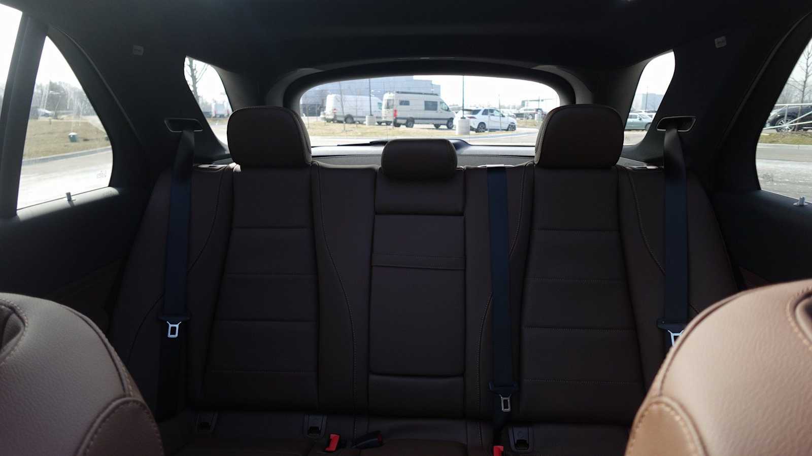 Thumbnail: 2026 Mercedes-Benz GLE - 48