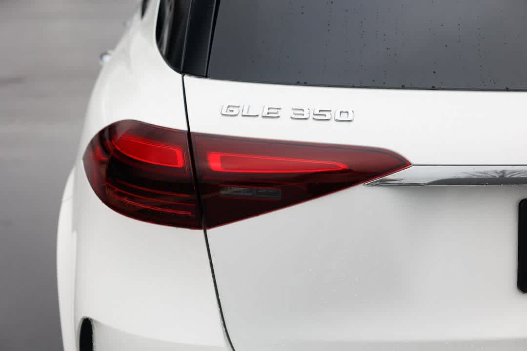 Thumbnail: 2026 Mercedes-Benz GLE - 23