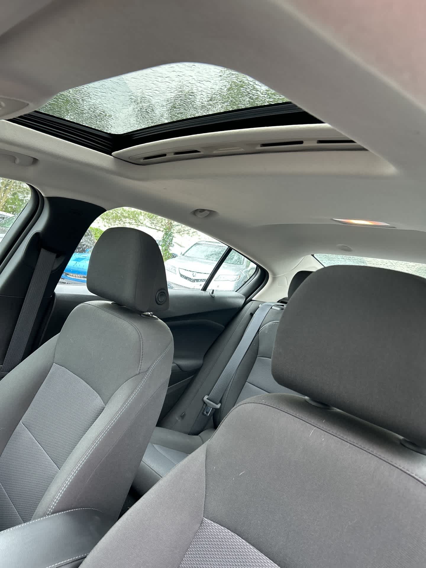 Thumbnail: 2018 Chevrolet Cruze - 8