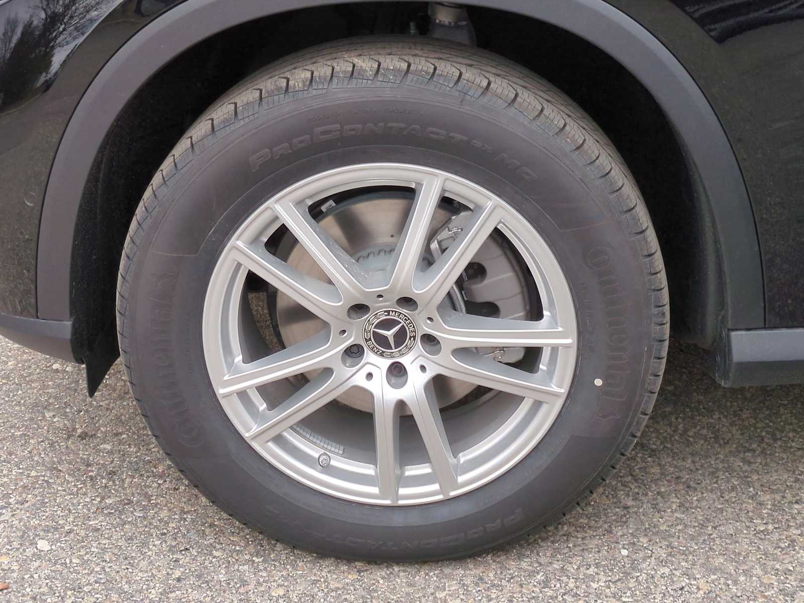 Thumbnail: 2025 Mercedes-Benz GLC - 14