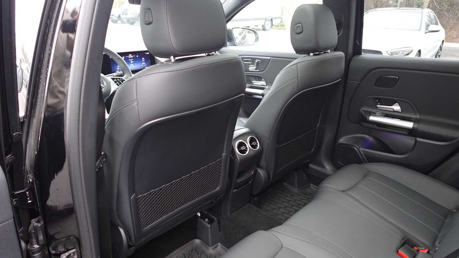 Thumbnail: 2026 Mercedes-Benz GLA - 41