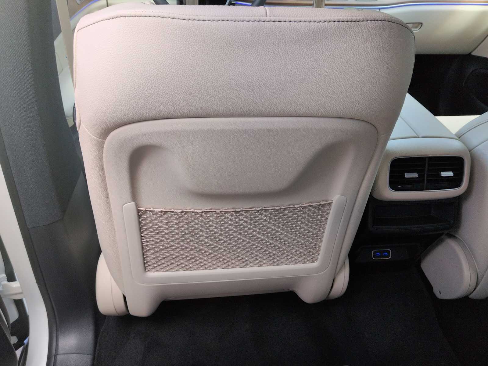 Thumbnail: 2026 Mercedes-Benz GLE - 21